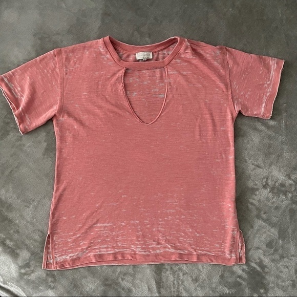 Lucky Brand Burnout Cut Out Short Sleeve Tee V Neck Detail Size Medium - Picture 1 of 7